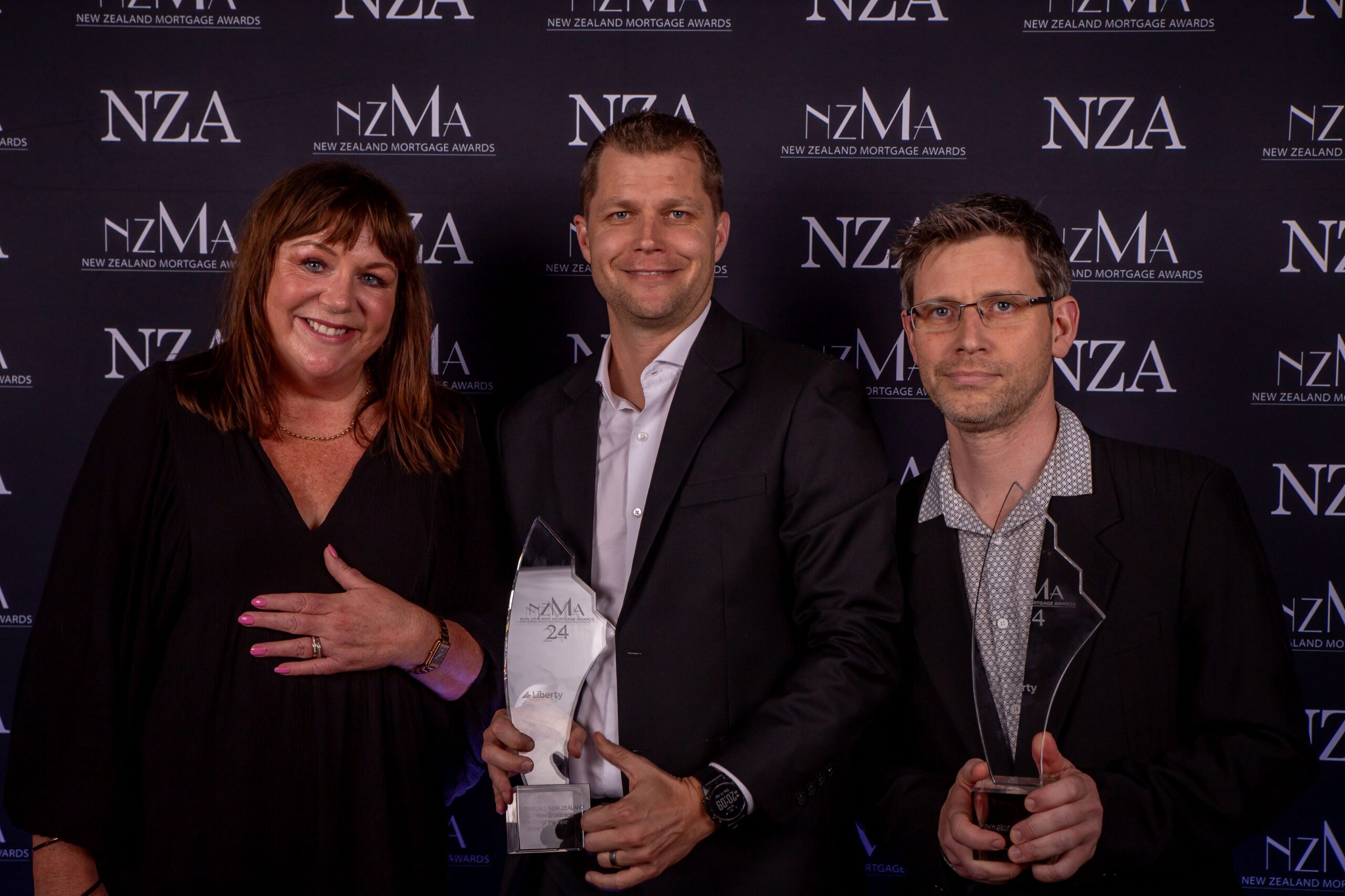 FINSURE NEW ZEALAND NEW BROKERAGE OF THE YEAR